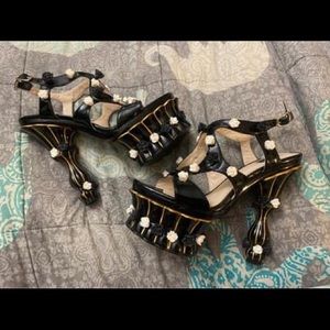 Bakers Elite black and white heels